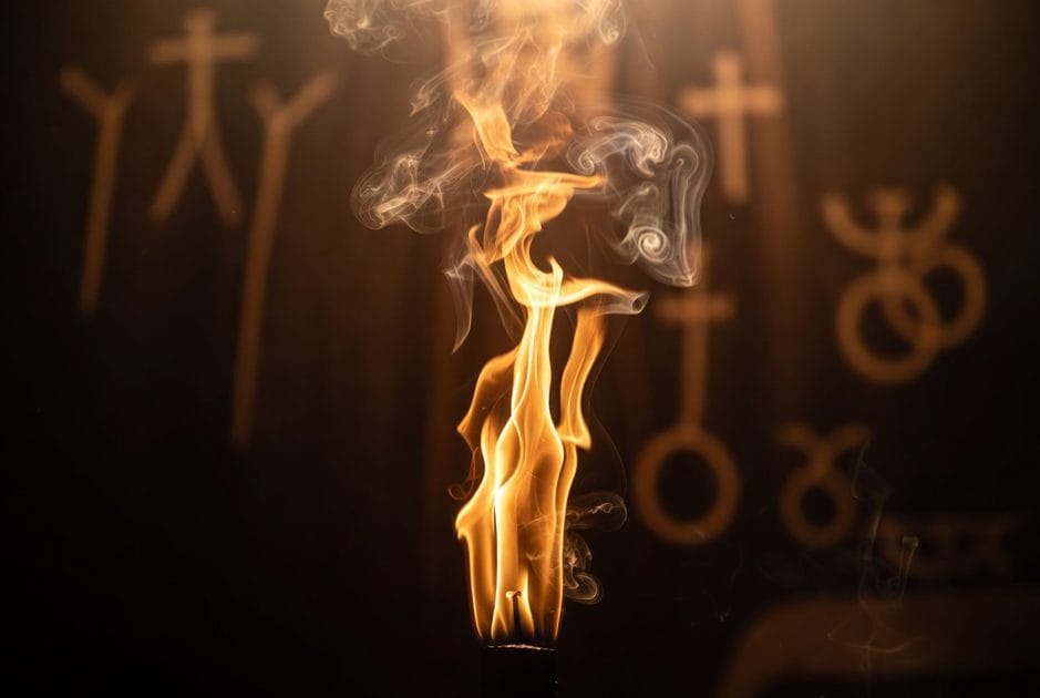 Você sabia que a chama da vela revela mensagens espirituais? 1 Você sabia que a chama da vela revela mensagens espirituais?
