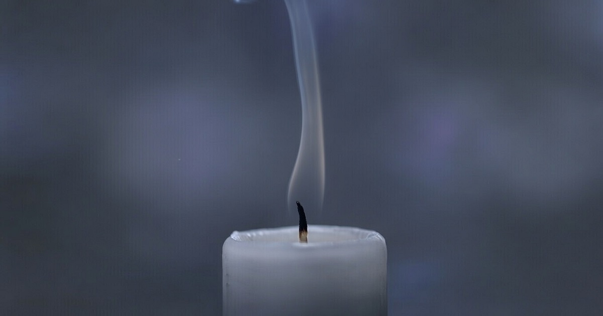 A chama que se apaga por vontade própria – especialmente durante uma meditação